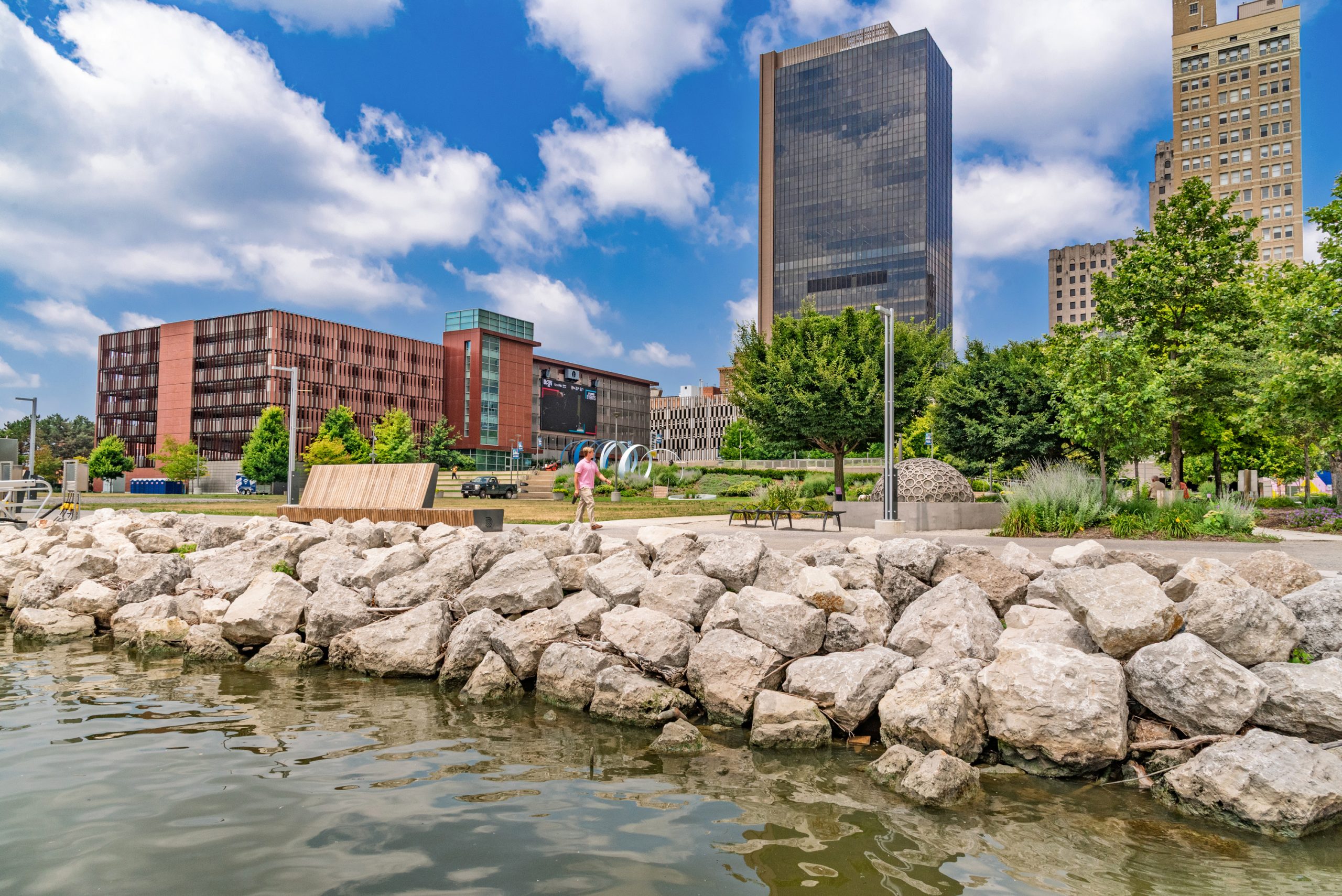 Toledo Glass City Riverfront Park