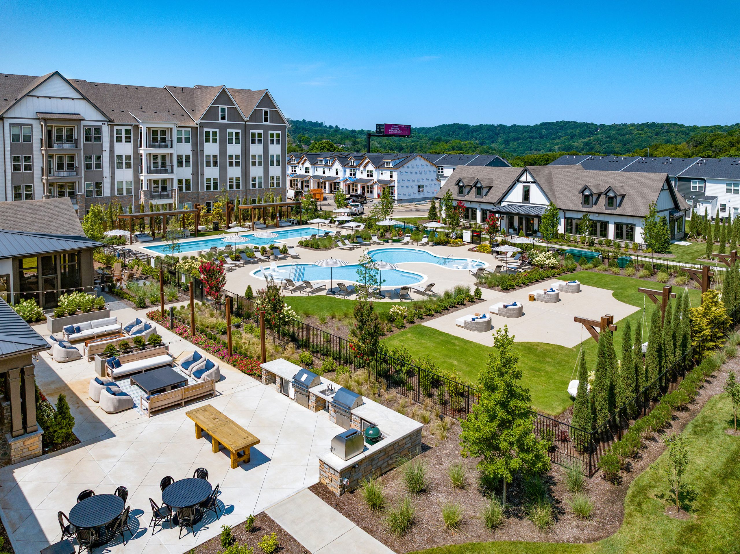 Novel Harpeth Heights Multifamily Community Tennessee