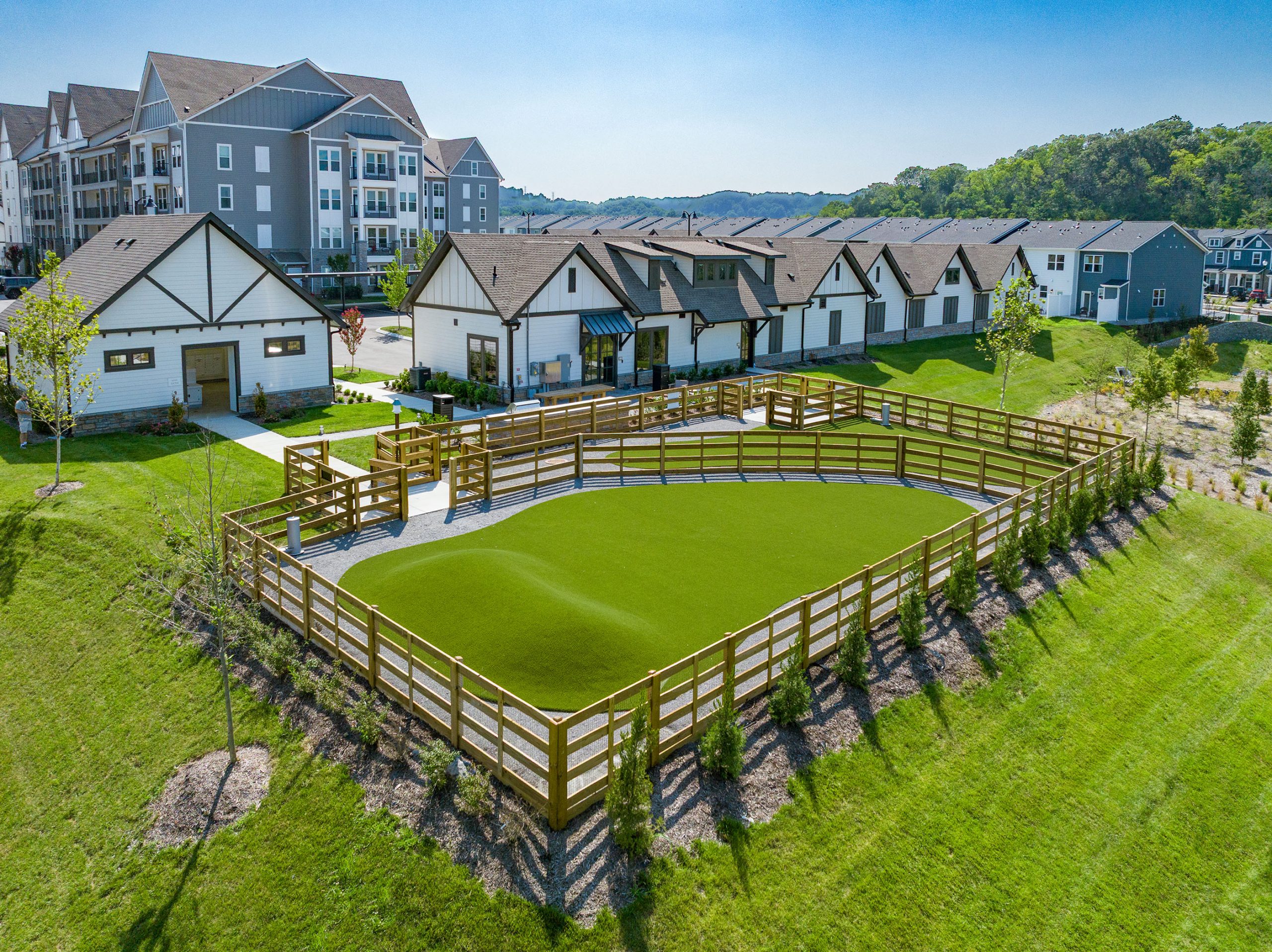 Novel Harpeth Heights Multifamily Community Tennessee