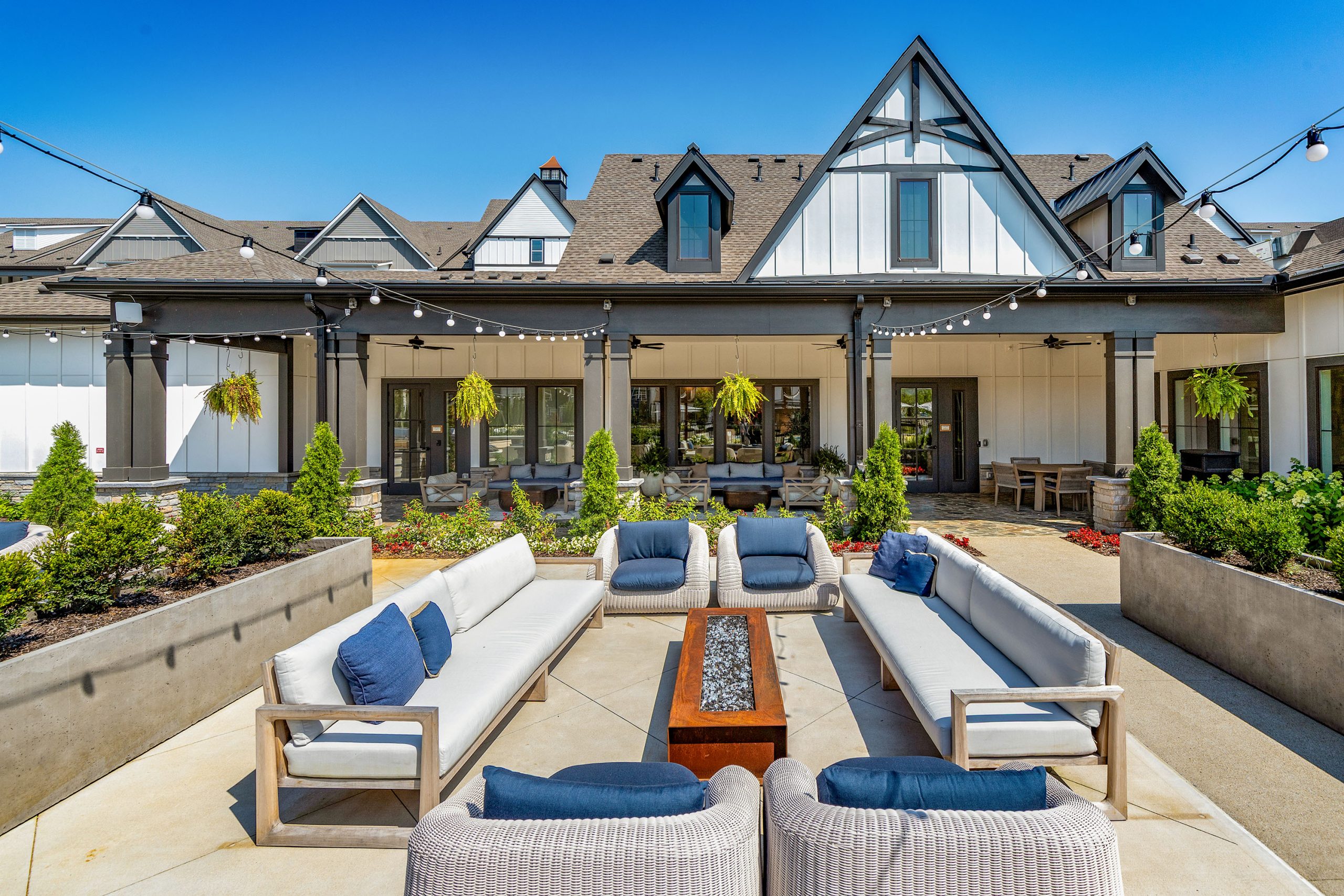 Novel Harpeth Heights Multifamily Community Tennessee