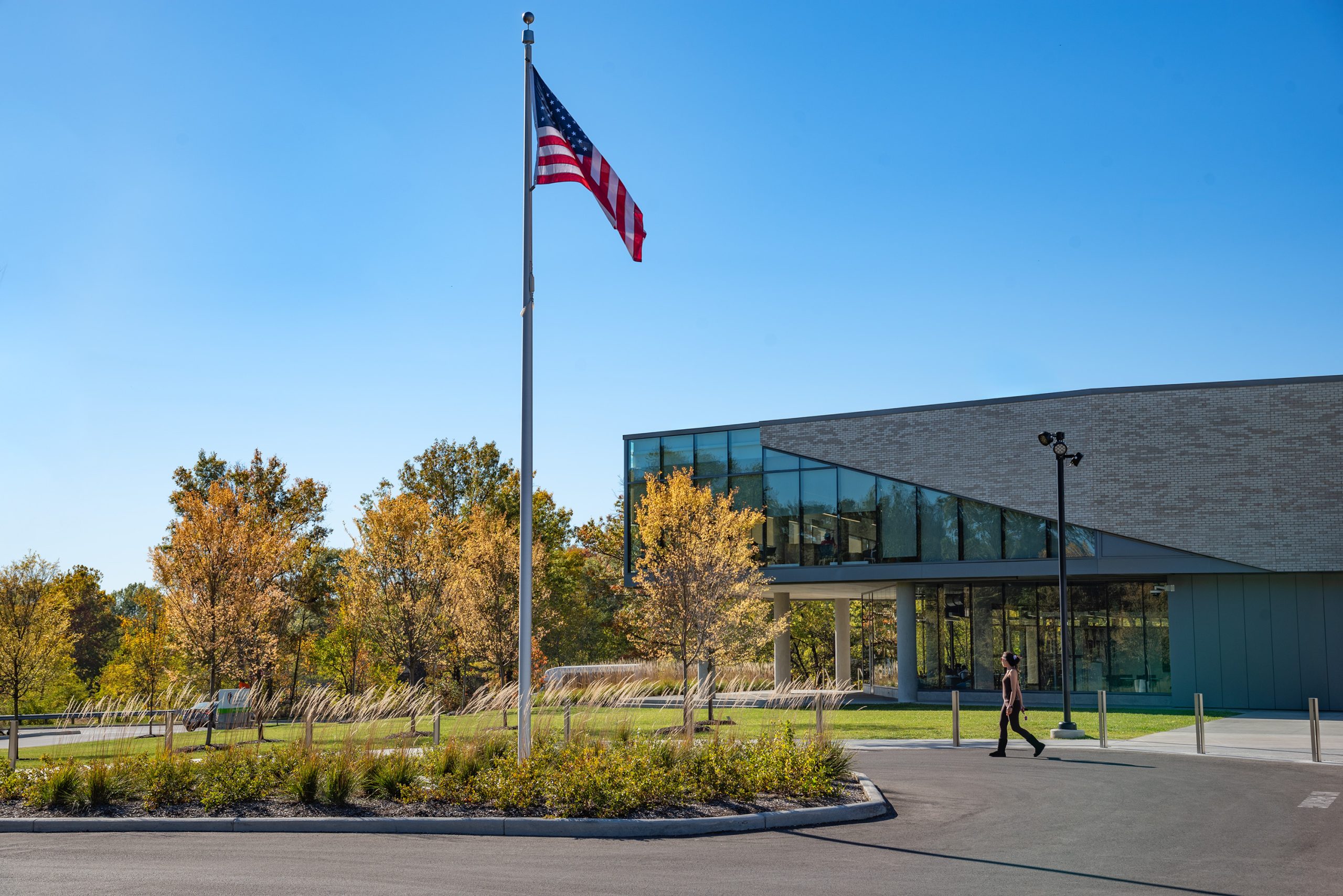 Columbus Metropolitan Library Reynoldsburg Branch Library Exterior