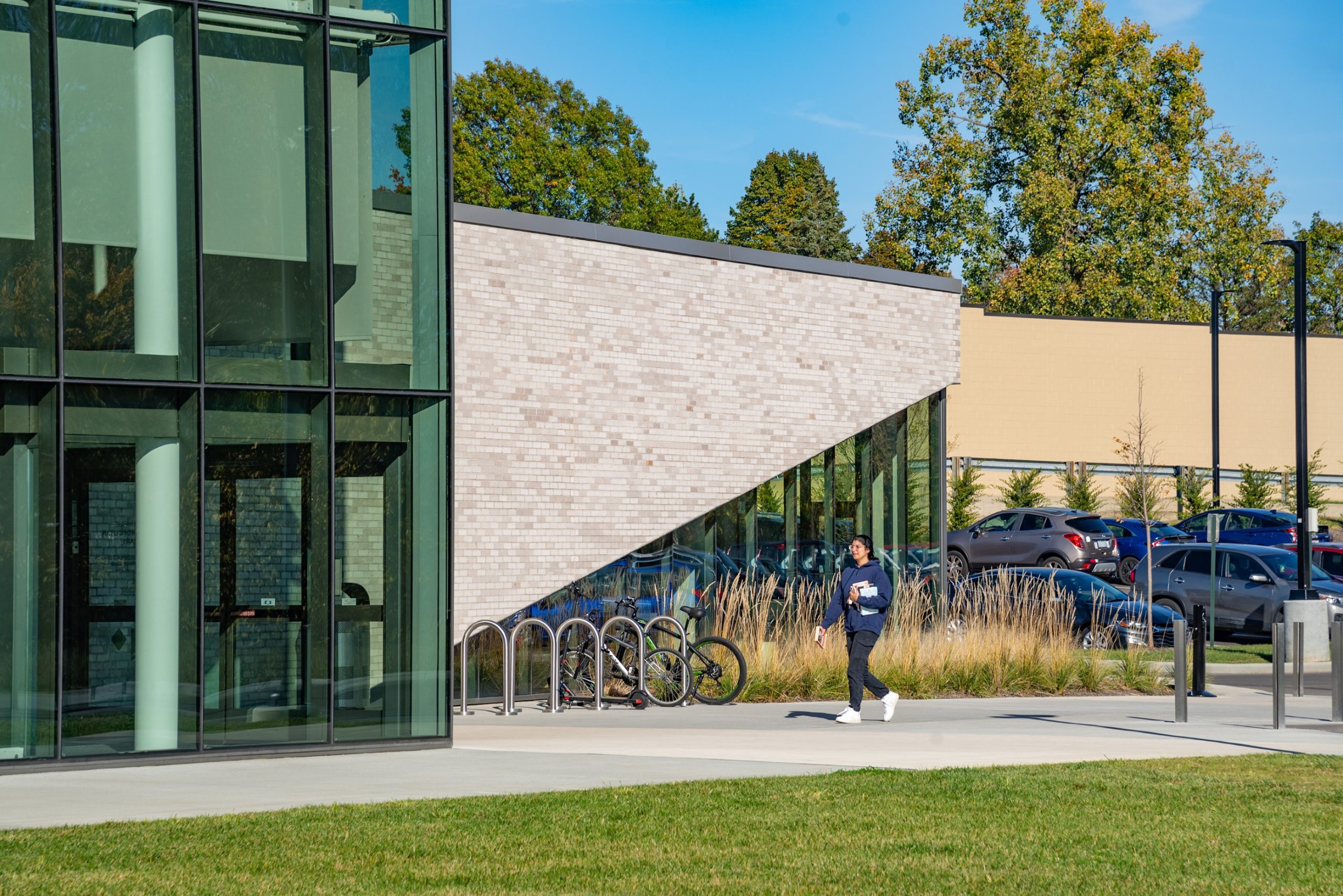 Columbus Metropolitan Library Reynoldsburg Branch Library Exterior