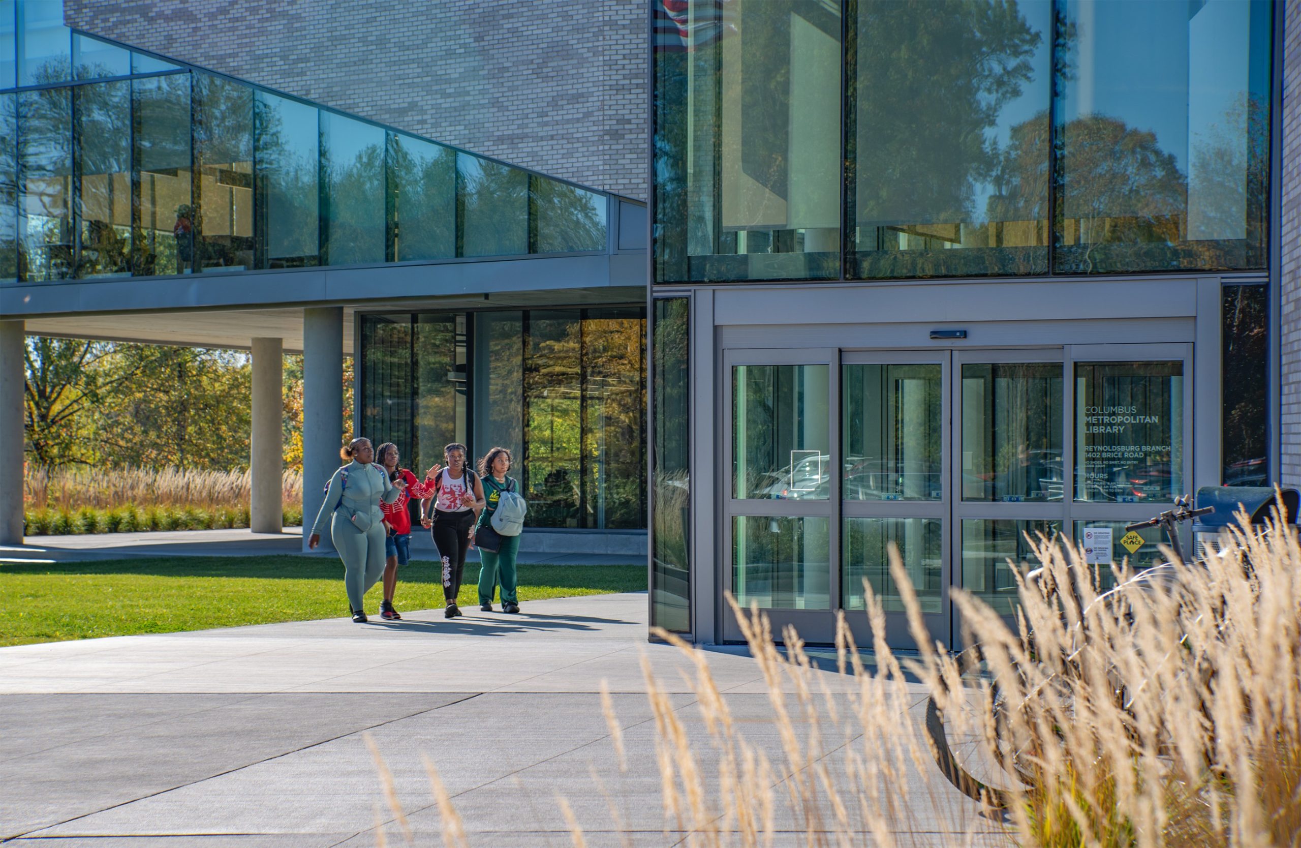 Columbus Metropolitan Library Reynoldsburg Branch Library Exterior
